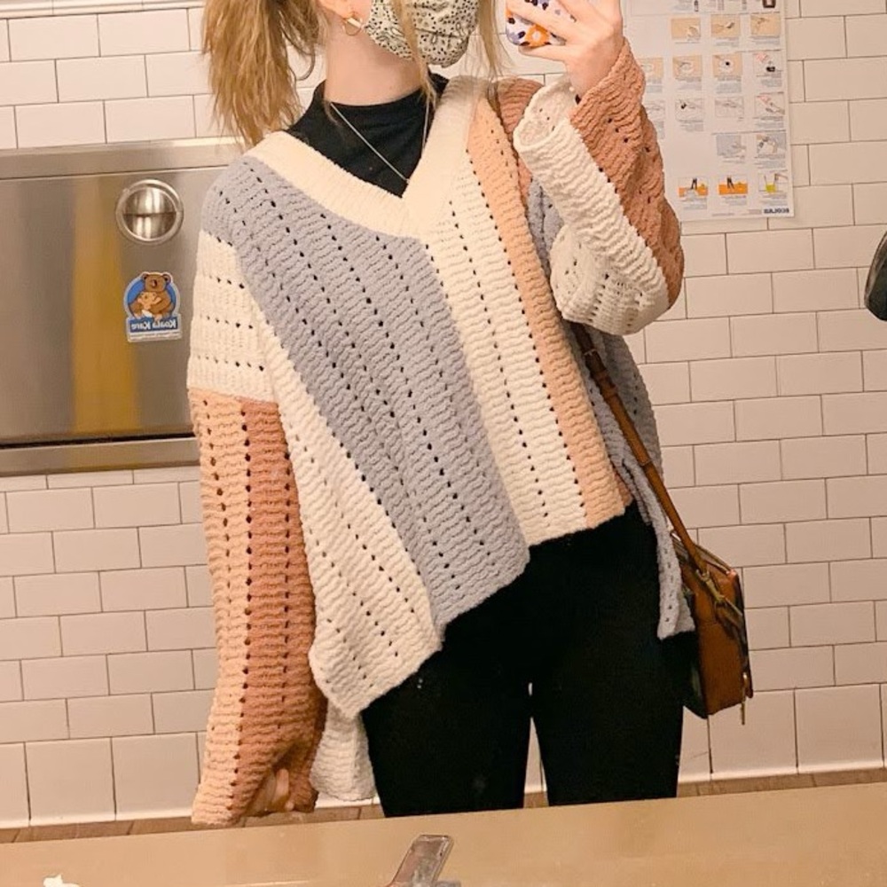 POL Multicolor V-Neck Sweater